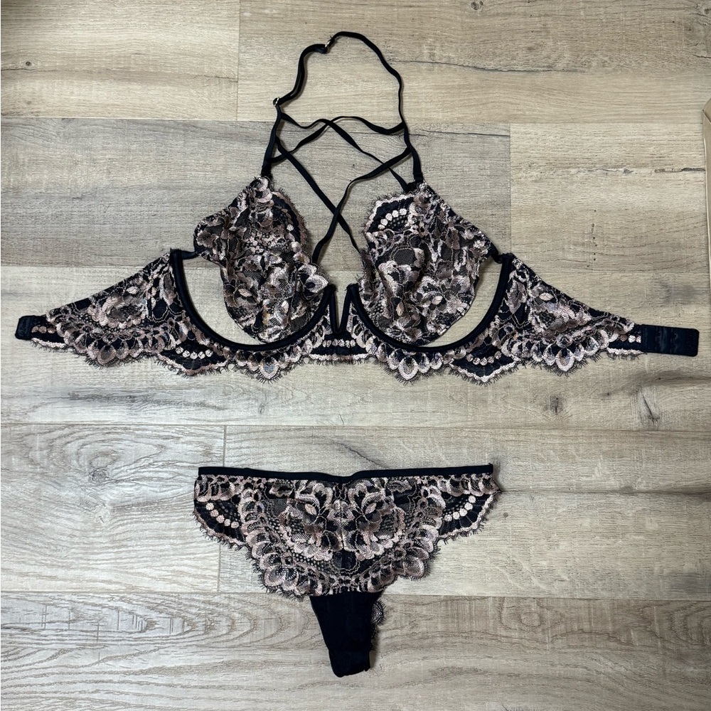 Sexy Black and Cream Lingerie Set